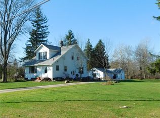 76 Aurora Hudson Rd, Aurora, OH 44202