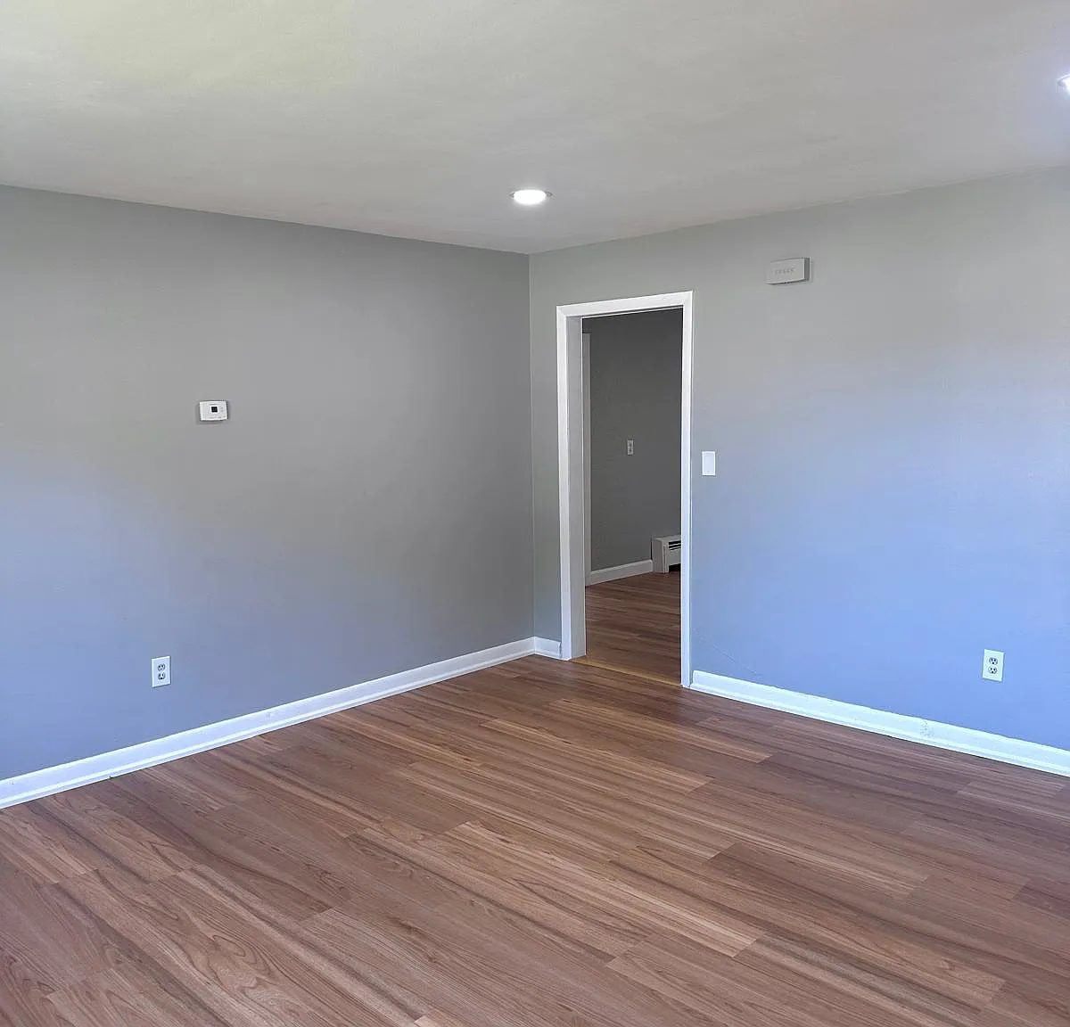429 Mechanic St — Photo 3