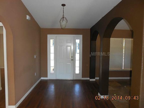 3rd image of 106 S Blvd W