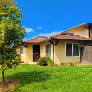 140 West St APT 8, Woodland, CA, 95695
