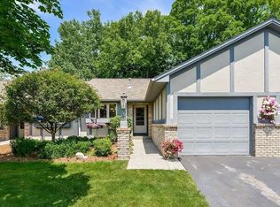 3008 Kay Dr SE, Grand Rapids, MI 49508