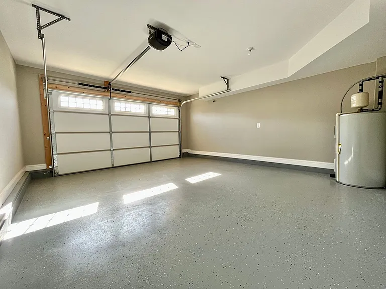 276 Dugger Dr — Photo 12