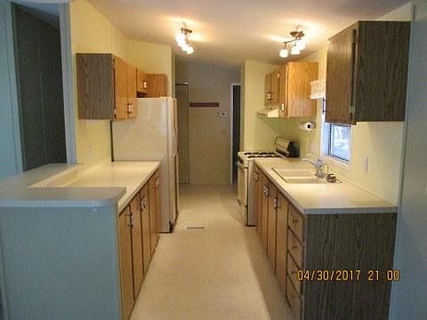 4th image of 431 W Heller Ln