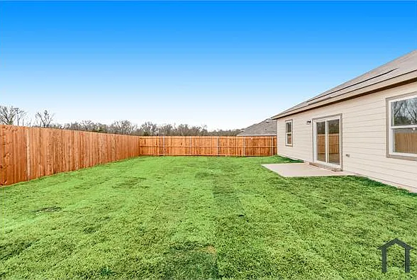 761 Richmond Dr — Photo 28
