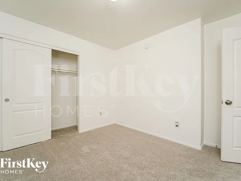 8711 N Moonfire Dr — Photo 11