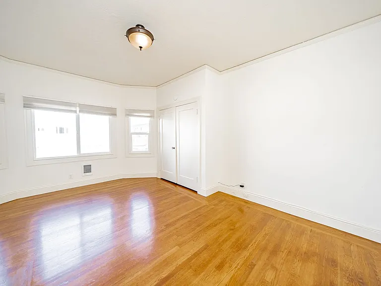 336 Wayne Avenue — Photo 5