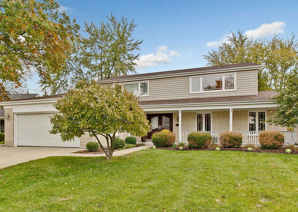 1st image of 1703 S Chesterfield Dr