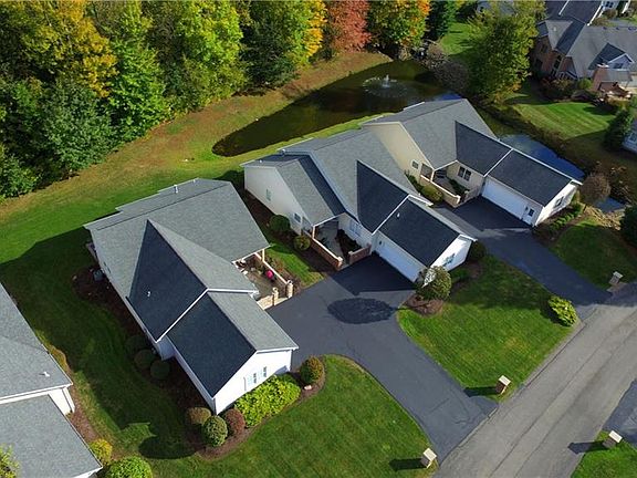2nd image of 210 Palmer Cir NE