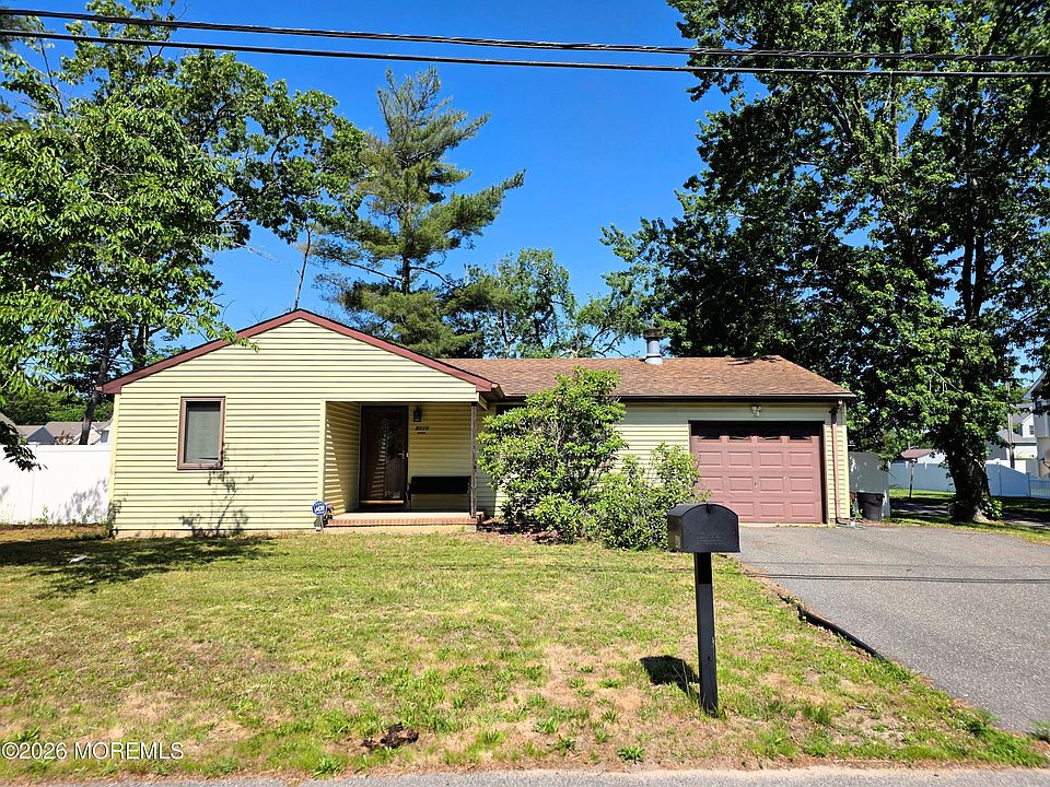 1st image of 1210 Taylor Lane