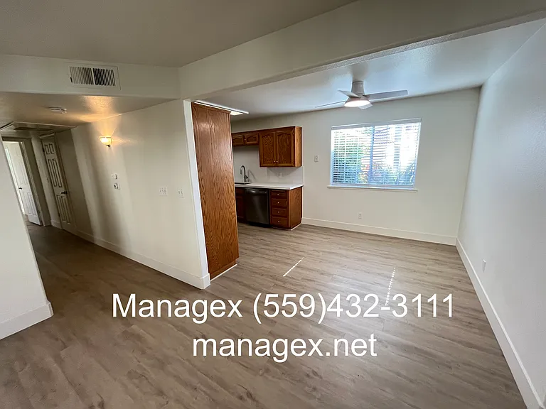 1542 E Alluvial Ave #151 — Photo 5