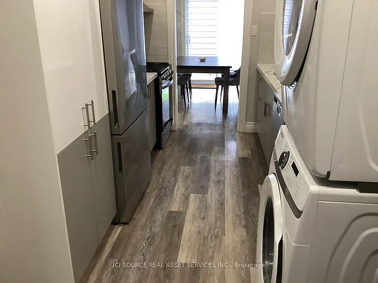 72 Adams St #UPPER — Photo 15