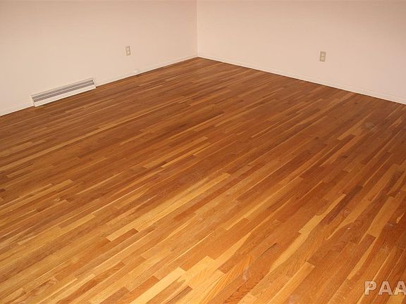 5th image of 1609 W Kensington Dr