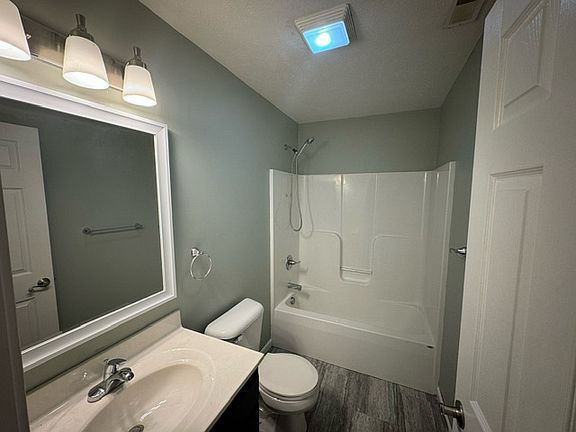 4th image of 181 Wild Rose Ln #C