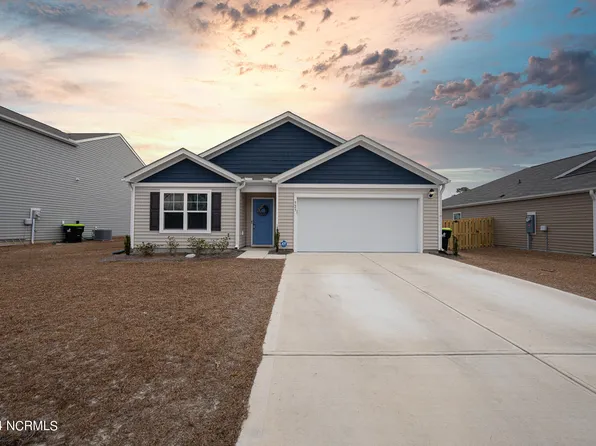 523 Birdsong Drive, Holly Ridge, NC 28445