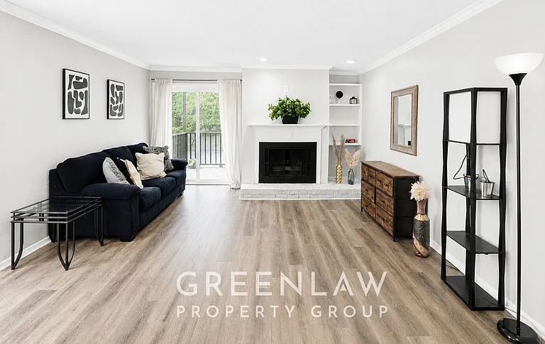 3885 Cedar Cir — Photo 5