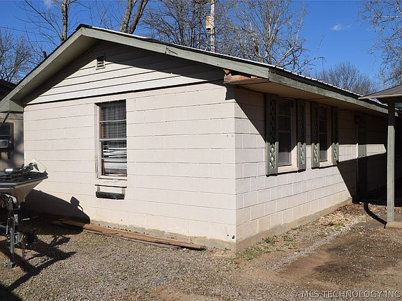 4th image of 421843 E 1163rd Rd