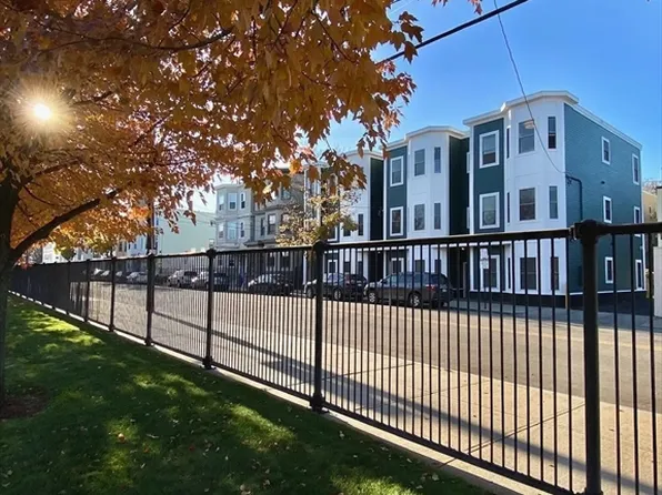 258 Bremen St Unit 1, Boston, MA 02128