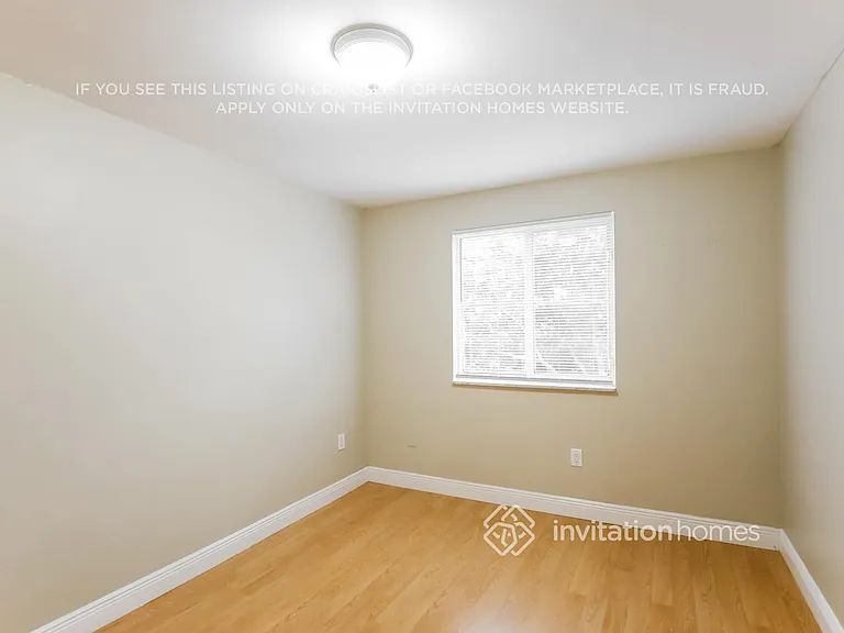 7663 N Southwood Cir — Photo 16