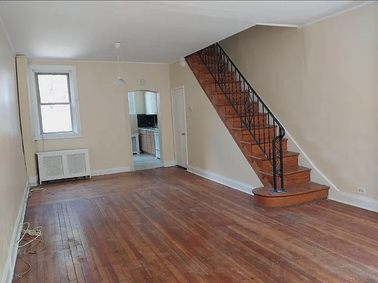 819 Kimball St — Photo 3