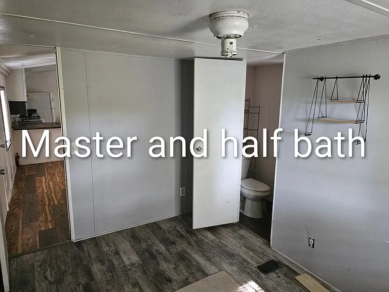 10479 Flintlock Dr — Photo 2