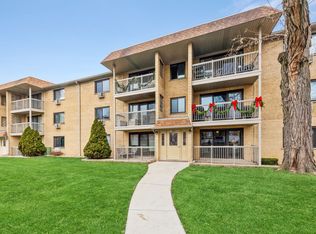 251 N Smith St UNIT 1E, Palatine, IL 60067