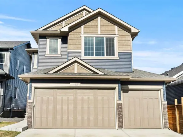 152 N Threepoint Cv, Okotoks, AB T1S 5S4