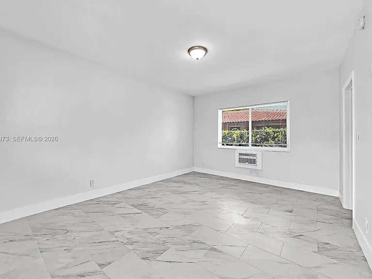 1839 Funston St #6 — Photo 3
