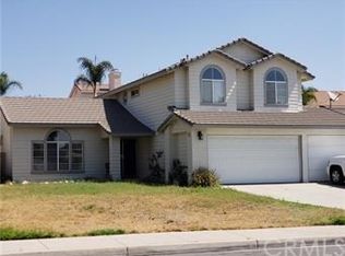 2720 W Buena Vista Dr, Rialto, CA 92377