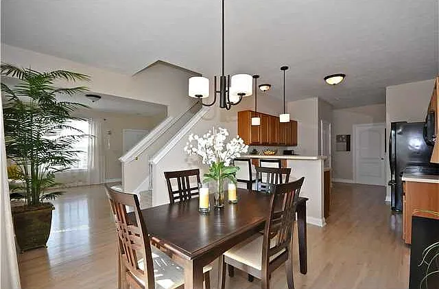 Bullfinch Way 4041 - 1 — Photo 4