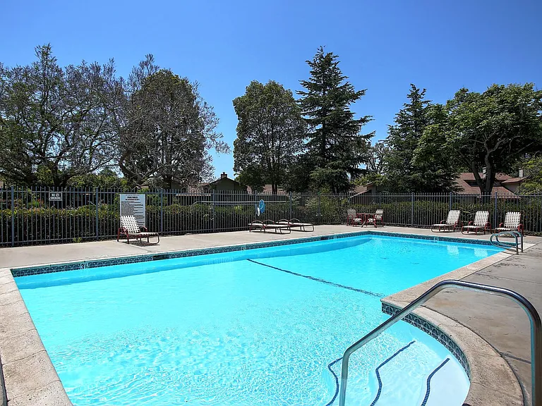 5341 Traci Dr — Photo 31