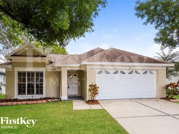 1718 Elk Spring Dr, Brandon, FL 33511