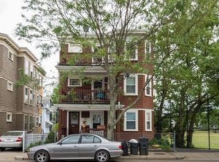 4114 Washington St FLOOR 3, Roslindale, MA 02131