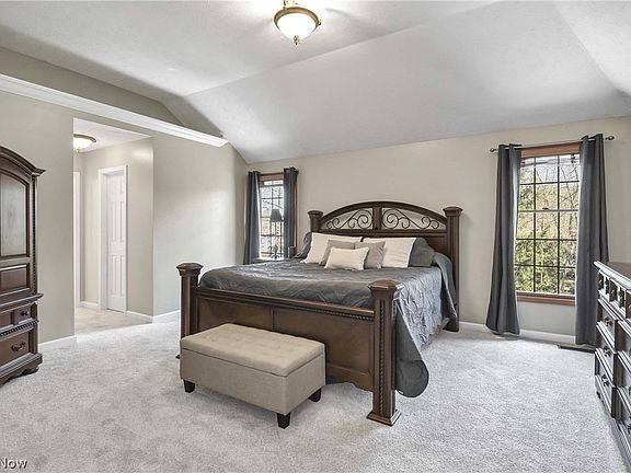 5th image of 607 Parkside Dr
