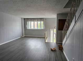 11927 Millbrook Rd, Philadelphia, PA 19154