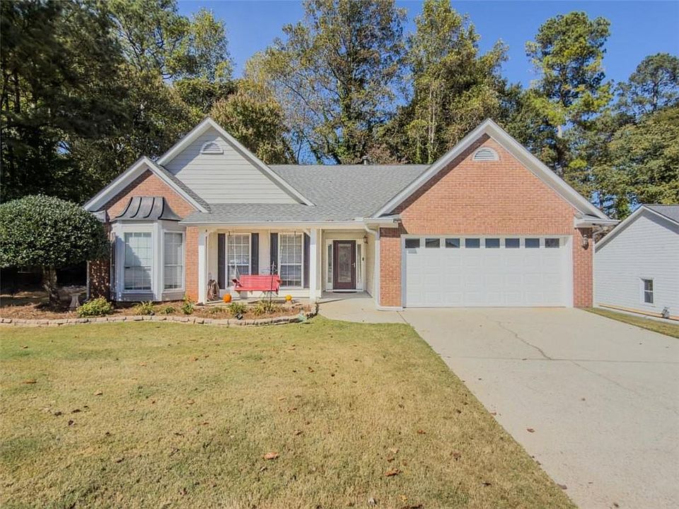 1st image of 1915 Westfield Dr