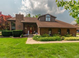 750 E Hurd Rd, Monroe, MI 48162