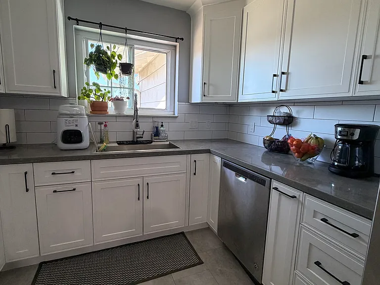 6308 Honeysuckle Dr — Photo 13