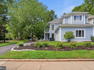47656 Pennrun Way, Sterling, VA 20165
