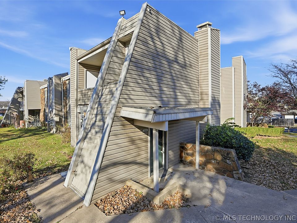 1st image of 7317 S Yale Ave APT 204