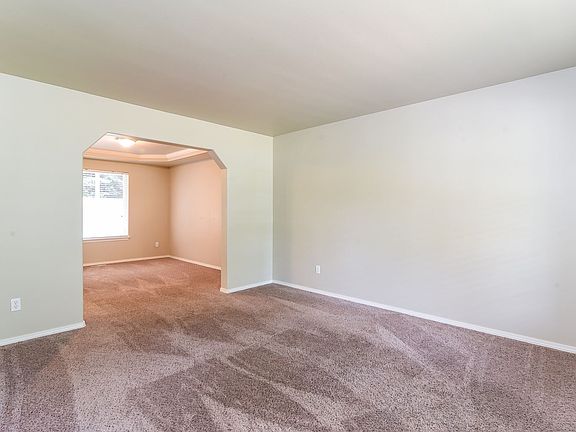 3rd image of 38049 38th Ave S