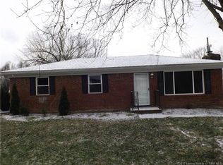 851 Commanche Dr NE, Corydon, IN 47112