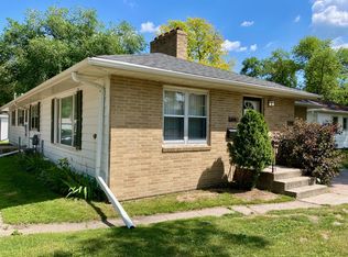 608 N Columbia Rd, Grand Forks, ND 58203