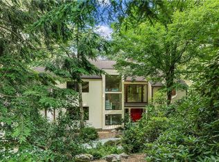 76 Whippoorwill Lake Rd, Chappaqua, NY 10514