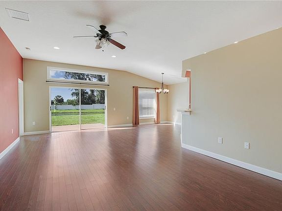 5th image of 5926 War Admiral Dr