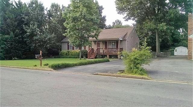 2nd image of 108 Taraby Dr