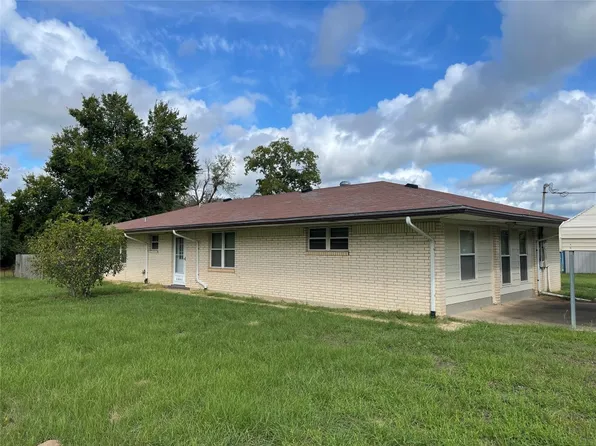 1421 Main St, Teague, TX 75860