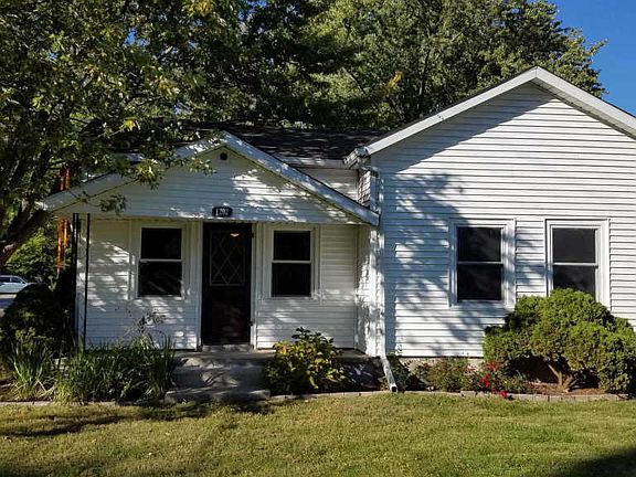 2nd image of 1202 Potomac Ave