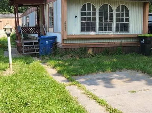 3669 E Malcolm St, Bay City, MI 48706