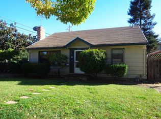 225 Velarde St, Mountain View, CA 94041