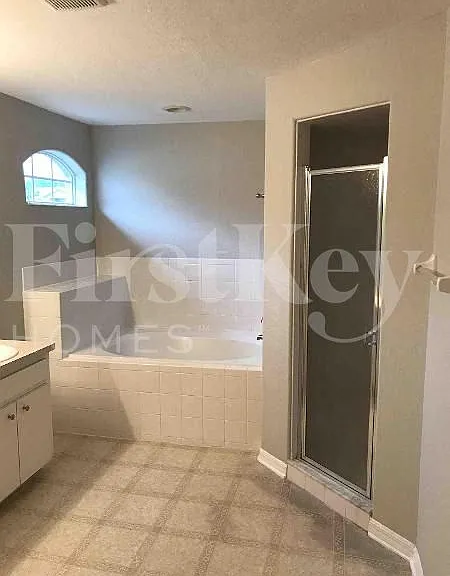 6342 Hampton Pointe Cir — Photo 17